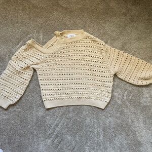 Zara Girls Cream Sweater with shoulder cut out 9-10